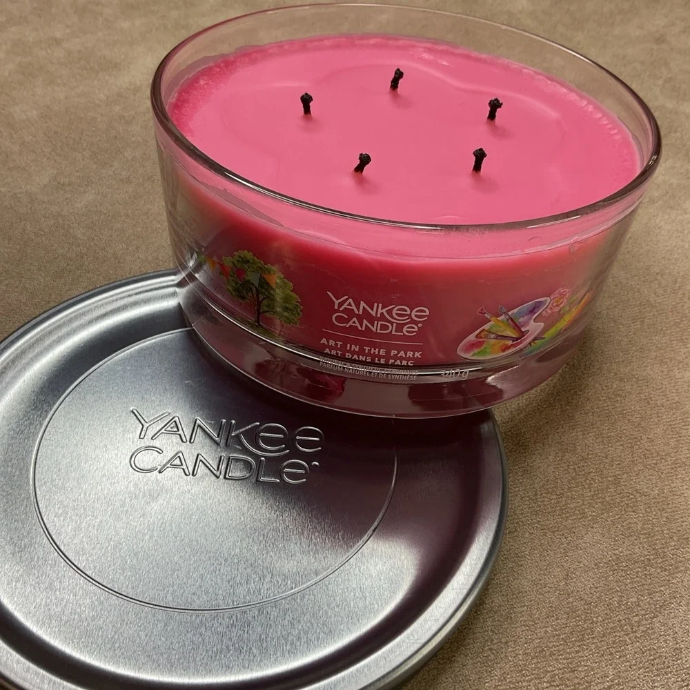Yankee Candle ART IN THE PARK 12 oz 5 Wick Large  Candle